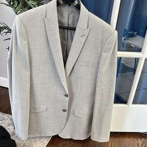 Express Men's Suit in Light Gray